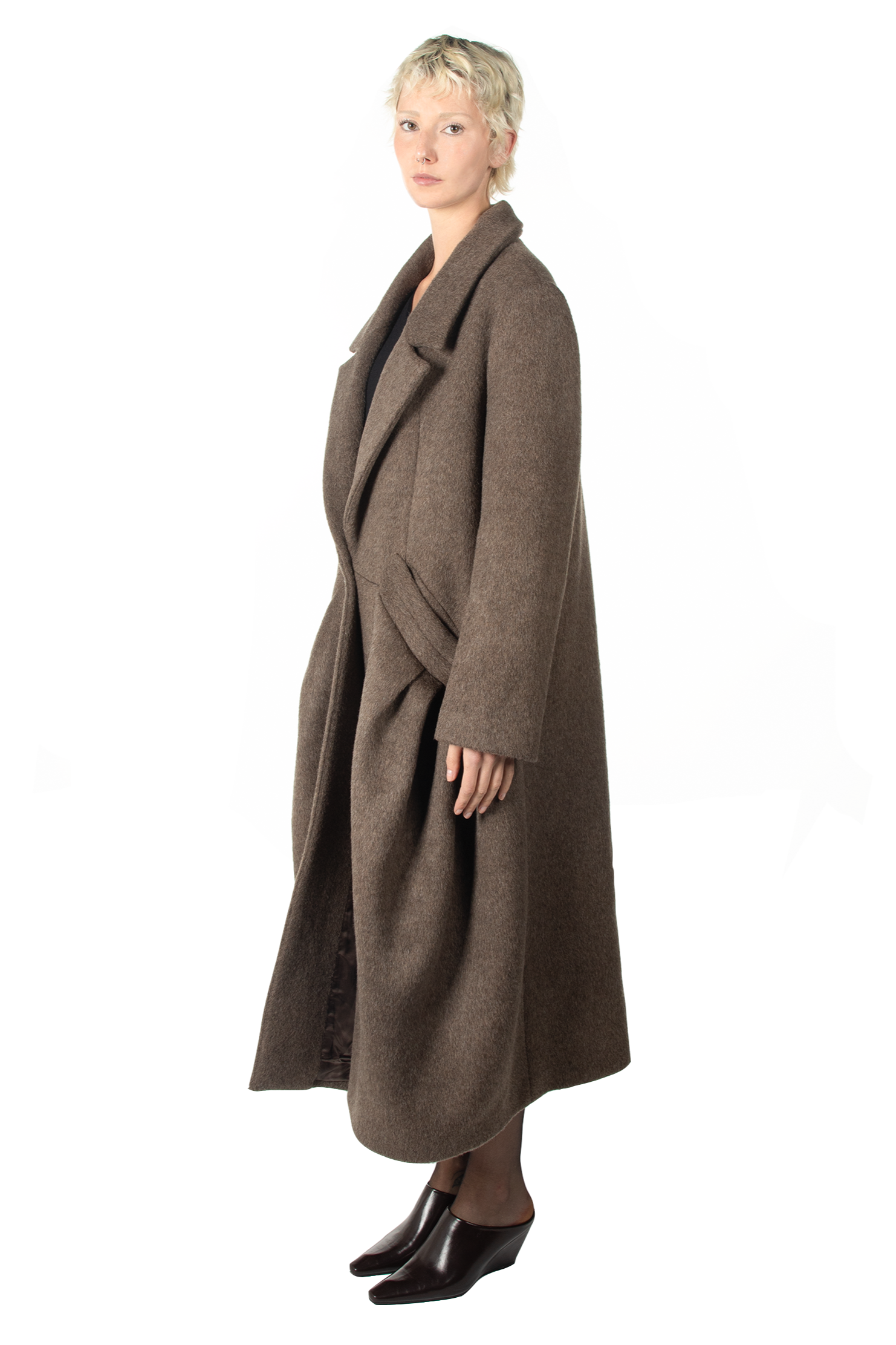 Pleated Trench Coat in Sideview