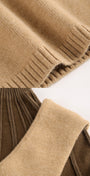 Sculpted knit top details